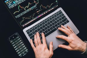 Building a US Stock Portfolio Around Your Malaysian Life Stage